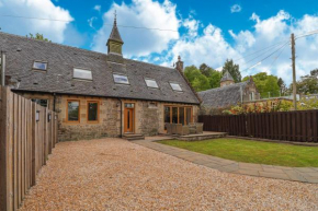 Fantastic Cottage in Loch Lomond National Park